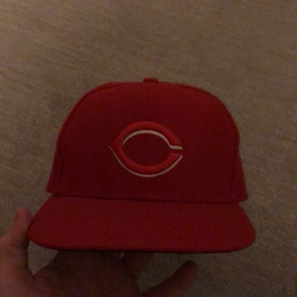 Cubs fitted hat - Picture 2 of 4